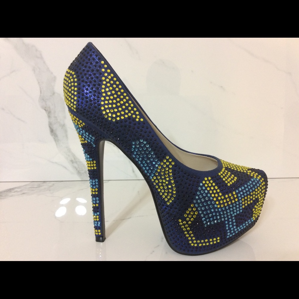 Women’s Blue Shoes Crystal Bling 6” Heels Size 9